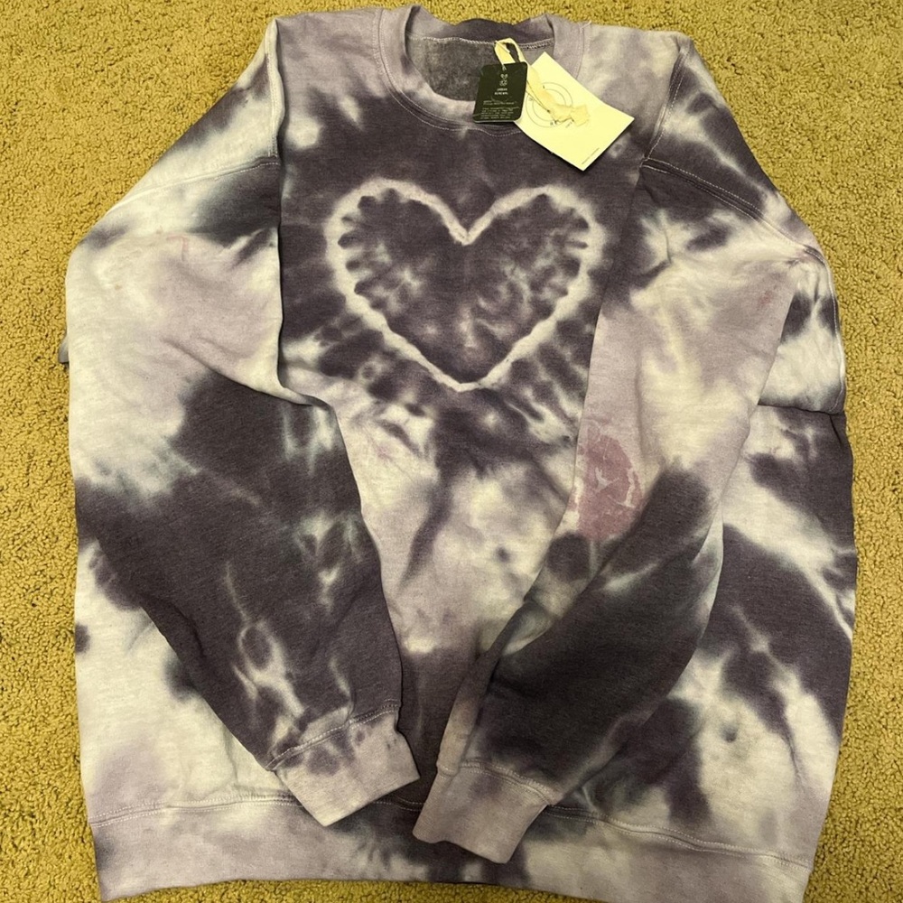 Urban Outfitters Sweatshirt 💜